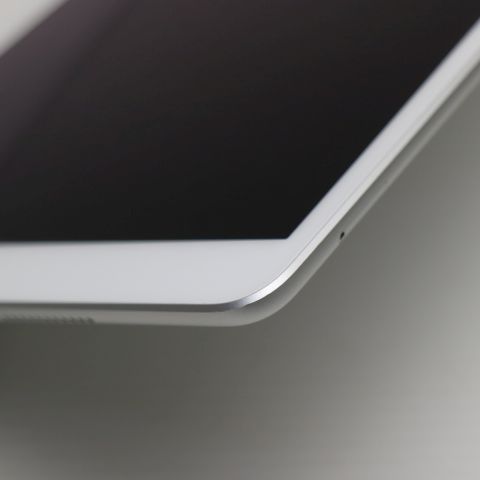 �¿��ݾ� Ķ���� SIM�ե꡼ iPad Air 3 Cellular 64GB  ����С� �����