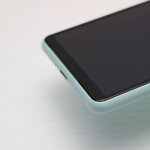 ��� SOV43 Xperia 10 II �ߥ��