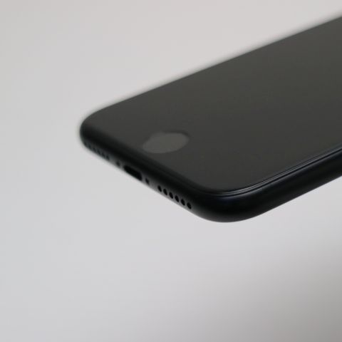 �¿��ݾ� Ķ���� SIM�ե꡼ iPhone SE ��2���� 64GB �֥�å� �����