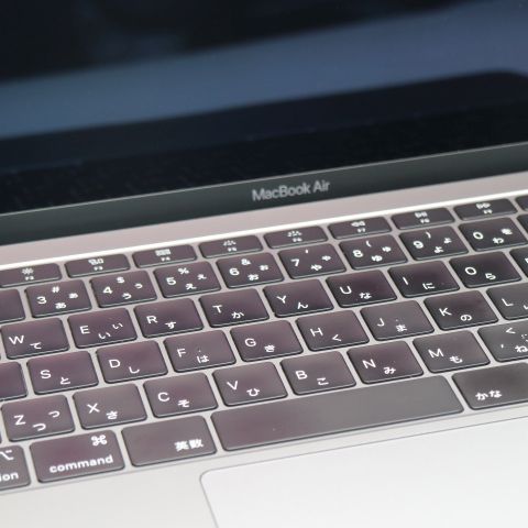 Ķ���� MacBook Air 2018 13����� Core i5 8GB 256GB