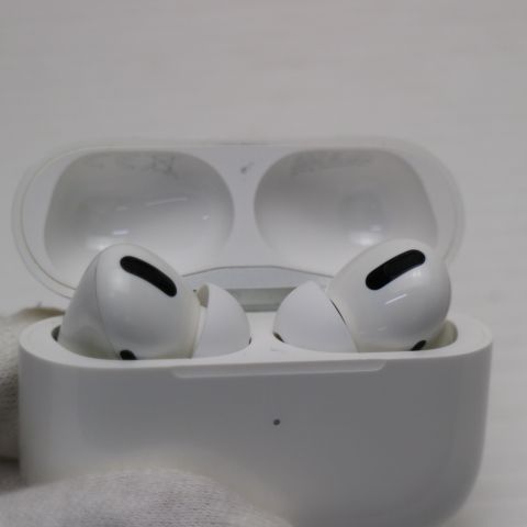 �¿��ݾ� ���� AirPods Pro  �ۥ磻��