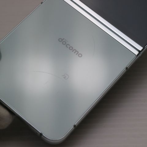 �¿��ݾ� Ķ���� SC-54D Galaxy Z Flip5 �ߥ��