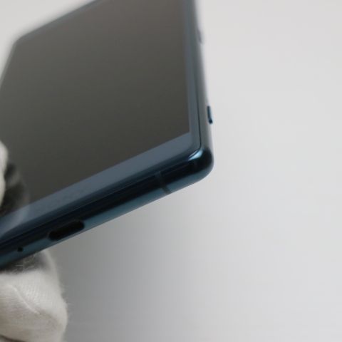 �¿��ݾ� Ķ���� SOV37 Xperia XZ2 ���꡼�� ���� �����