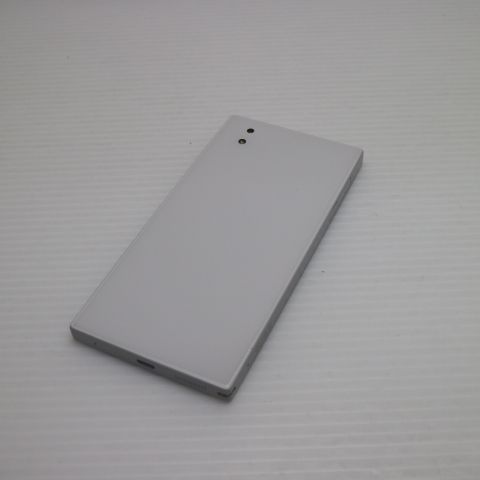 安心保証 新品同様 MO-01K MONO ホワイト 本体 白ロム