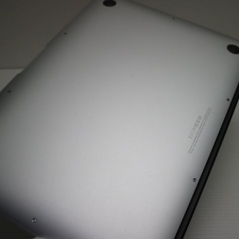 Ķ���� MacBook Air 2017 13����� Core i5 8GB 128GB