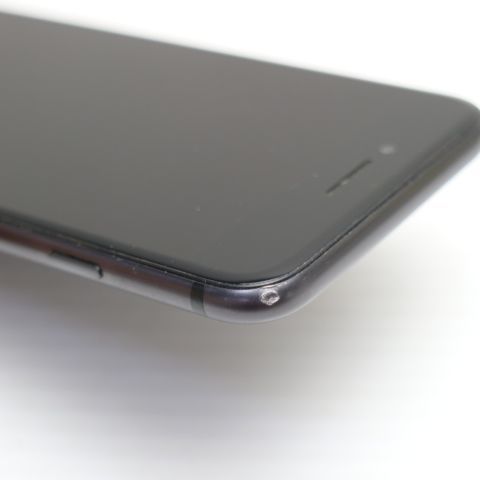 �¿��ݾ��� Ķ���� SIM�ե꡼ iPhone8 256GB ���ڡ������쥤 �֥�å�  �������