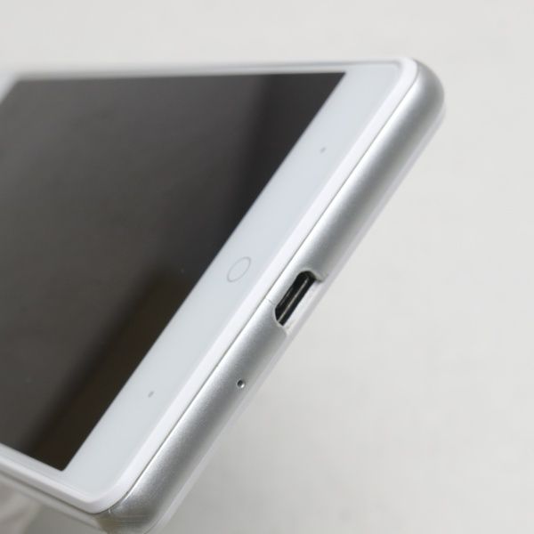 �¿��ݾ� Ķ���� ZTE Blade E02  �ۥ磻��  ���ޥ� �����