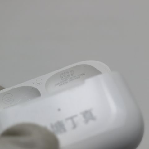 �¿��ݾ� ���� AirPods Pro ��2���� USB-C �ۥ磻��
