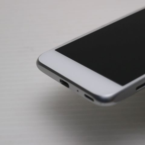 �¿��ݾ��� ����Ʊ�� Android One S1 �ۥ磻��  �������