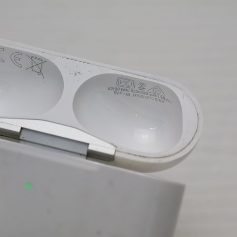 �¿��ݾ� ������� AirPods Pro MagSafe�б�