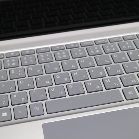 Ķ���� Surface Laptop Go Core Core i5 8GB 256GB