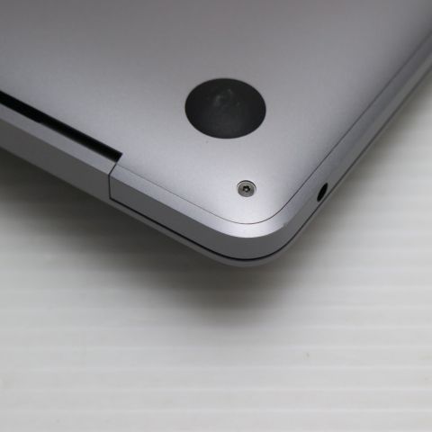 Ķ���� MacBook Air 2020 13����� Core i3 8GB 256GB