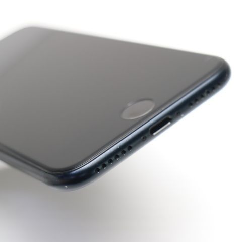 �¿��ݾ� Ķ���� SIM�ե꡼ iPhone SE3 ��3���� 64GB �ߥåɥʥ���