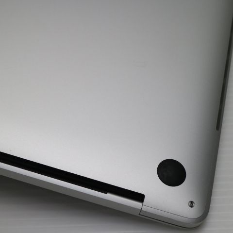 Ʊ MacBook Pro 2019 13 8 Core i7 16GB 1TB