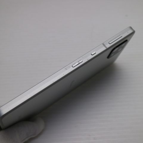 �¿��ݾ� Ķ���� SH-54B AQUOS sense6 ����С� �����