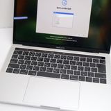 Ķ MacBook Pro 2018 13 Core i7 16GB 512GB