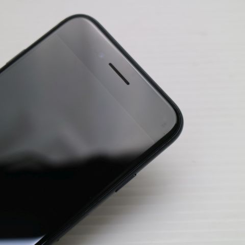 �¿��ݾ� Ķ���� SIM�ե꡼ iPhone SE3 ��3���� 64GB �ߥåɥʥ���