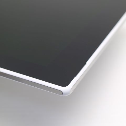 ��� SO-05F Xperia Z2 Tablet �ۥ磻�� ����� �������