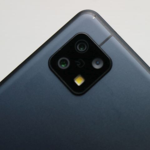 �¿��ݾ� ���� SH-54B AQUOS sense6 �֥�å� �����