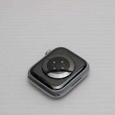 超美品 Apple Watch Series8 45mm GPS+Cellular シルバー