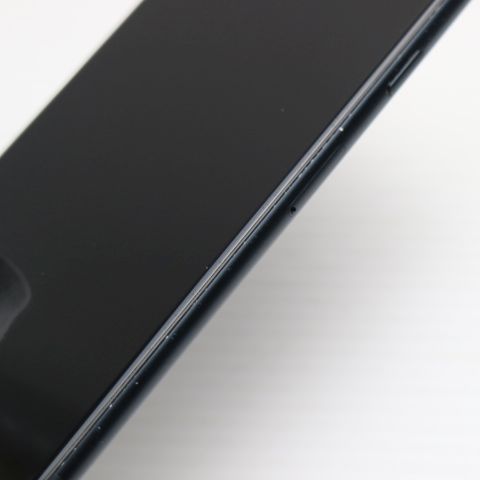 ¿ݾ  SIMե꡼ iPhone SE3 3 128GB ߥåɥʥ