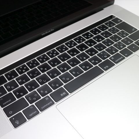  MacBook Pro 2017 15 7 Core i7 16GB 1TB