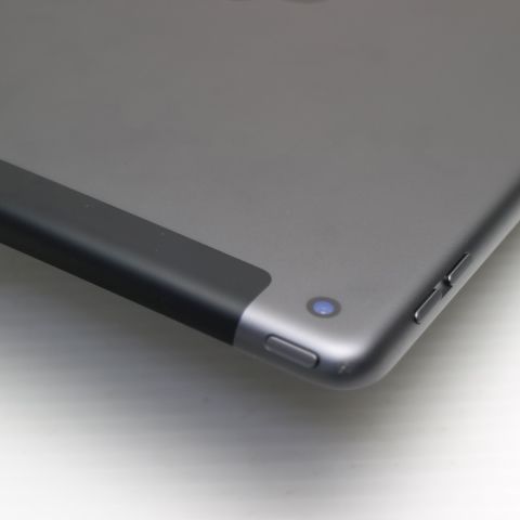 Ķ���� SIM�ե꡼ iPad ��8���� 32GB ���ڡ������쥤 ¨��ȯ�� ������ȯ��