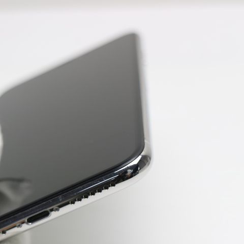 �¿��ݾ� ����Ʊ�� SIM�ե꡼ iPhone 11 Pro Max 512GB  ����С� �����