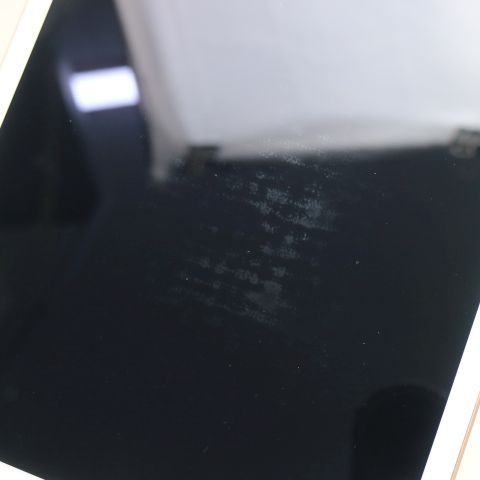���� SIM�ե꡼ iPad ��8���� 32GB ������� ¨��ȯ�� ������ȯ��