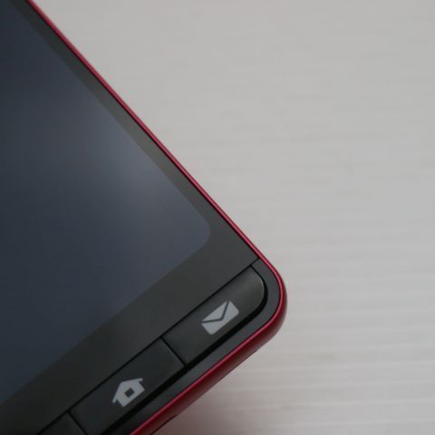 �¿��ݾ� ����Ʊ�� SHG09 BASIO active ��å�