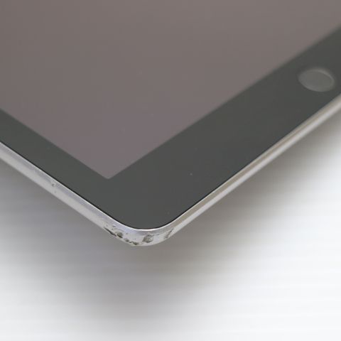 ������� SIM�ե꡼ iPad5 ��5���� Wi-Fi+����顼  32GB ���ڡ������쥤