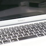 Ķ���� MacBook Air 2017 13����� Core i5 8GB 128GB