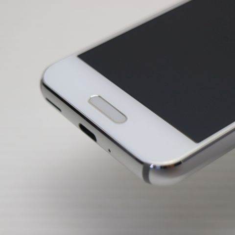 �¿��ݾ� ����Ʊ�� SHV41 AQUOS R compact �ۥ磻�� ���� �����