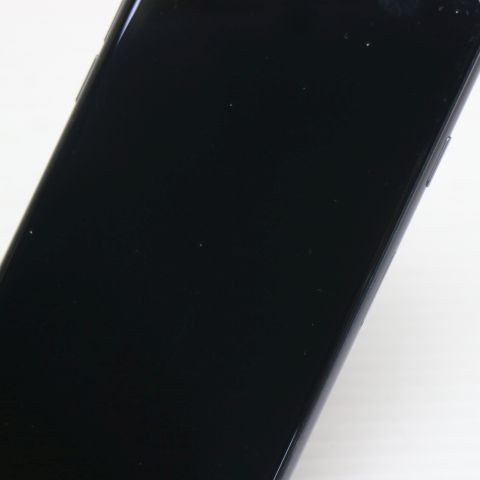 �¿��ݾ��� ���� SIM�ե꡼ iPhone8 256GB ���ڡ������쥤 �֥�å�  �������