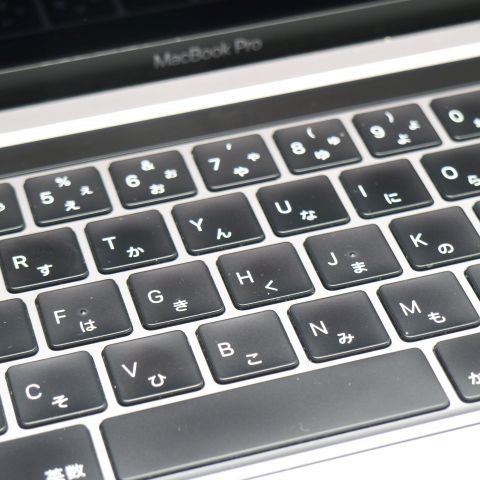Ķ���� MacBookPro2020 13�������10���� Corei5 16GB512GB