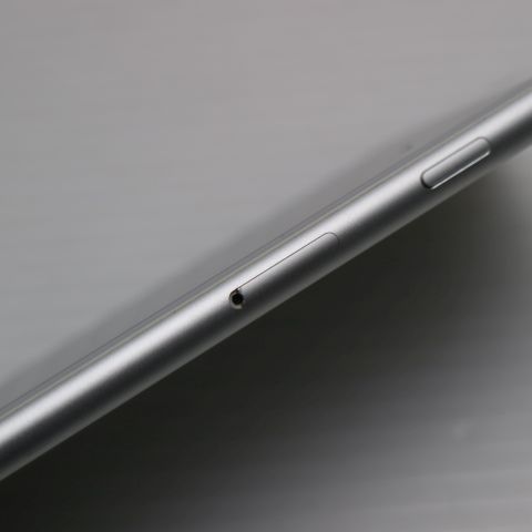 �¿��ݾ��� ���� SIM�ե꡼ iPhone7 32GB ����С�  �������