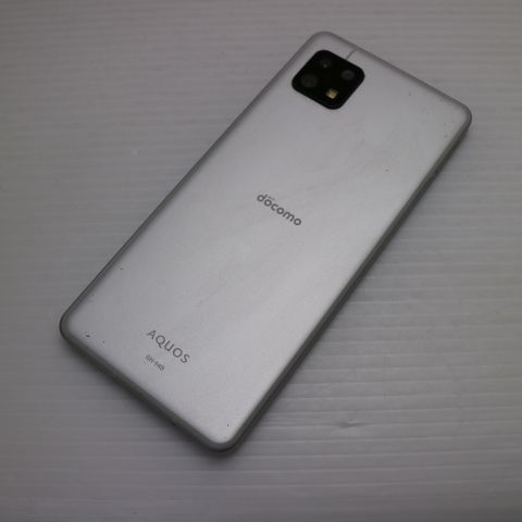 �¿��ݾ� Ķ���� SH-54B AQUOS sense6 ����С� �����