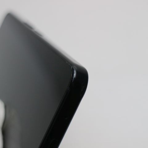 �¿��ݾ� ���� Y!mobile Libero 5G IV A302ZT �֥�å�