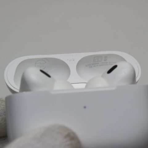 ¿ݾ  AirPods Pro 2 lightningǥ ۥ磻