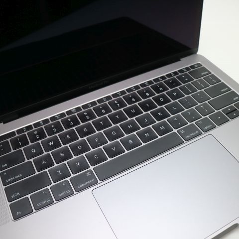 Ķ���� MacBook Pro 2017 13����� Core i5 16GB 256GB
