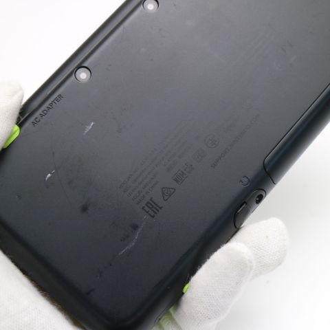 ムスビー｜安心保証付 美品 NEWニンテンドー2DS LL ブラック×ライム  