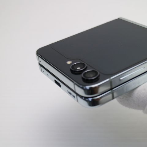 �¿��ݾ� ����Ʊ�� SCG23 Galaxy Z Flip5 256GB �ߥ��