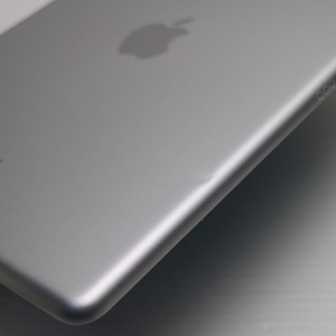 ���� SIM�ե꡼ iPad ��8���� 32GB ����С� ¨��ȯ�� ������ȯ��