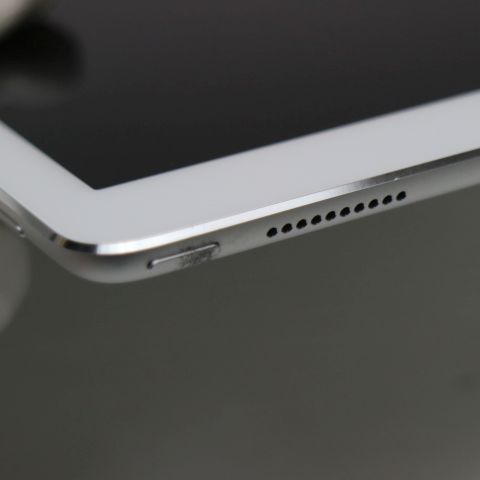 ���� iPad Pro ��2���� 12.9����� Wi-Fi 64GB ����С�