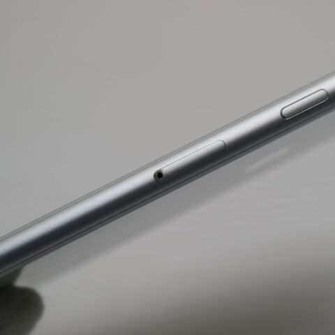 �¿��ݾ��� Ķ���� SIM�ե꡼ iPhone8 64GB ����С�  �������