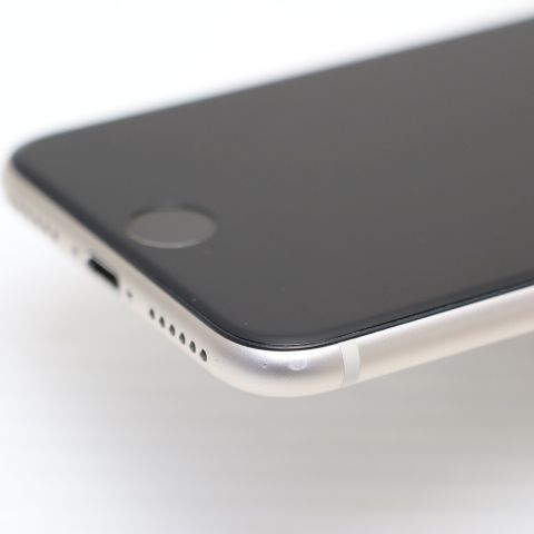 �¿��ݾ� ����Ʊ�� SIM�ե꡼ iPhone SE3 ��3���� 128GB �������饤��