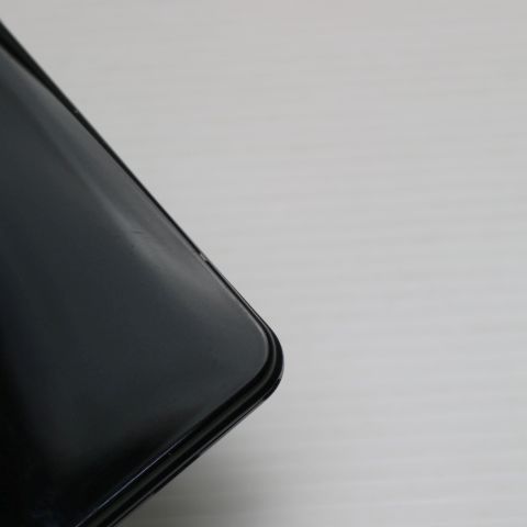 �¿��ݾ��� ���� au KYF31 GRATINA 4G �֥�å�  �������