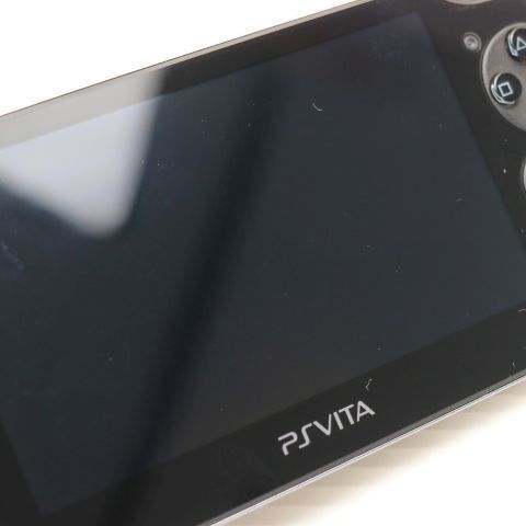 �¿��ݾ��� ���� PCH-1000 PS VITA �֥�å�  �������