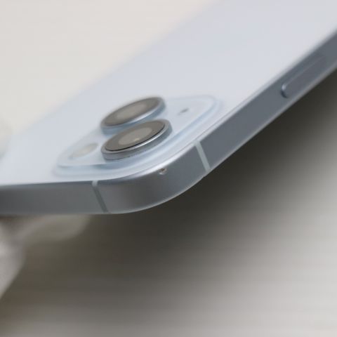 �¿��ݾ� Ķ���� SIM�ե꡼ iPhone15 256GB �֥롼