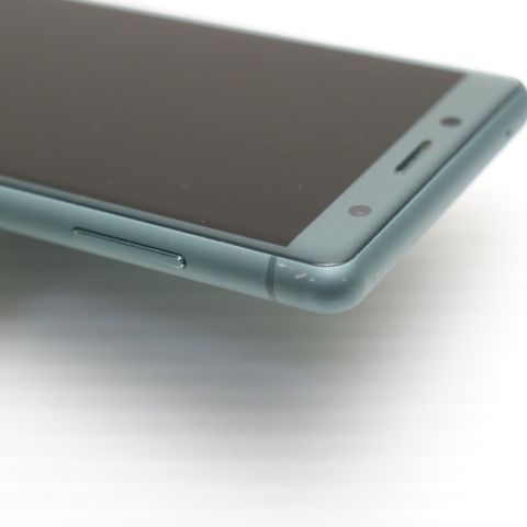 �¿��ݾ� Ķ���� SO-05K Xperia XZ2 Compact ���꡼�� ���� �����